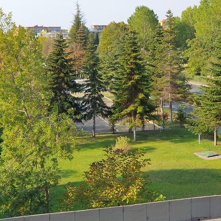 Apartment Ashton Hall - Sonnenstrand - Ost Slăntjev Brjag Exteriör bild