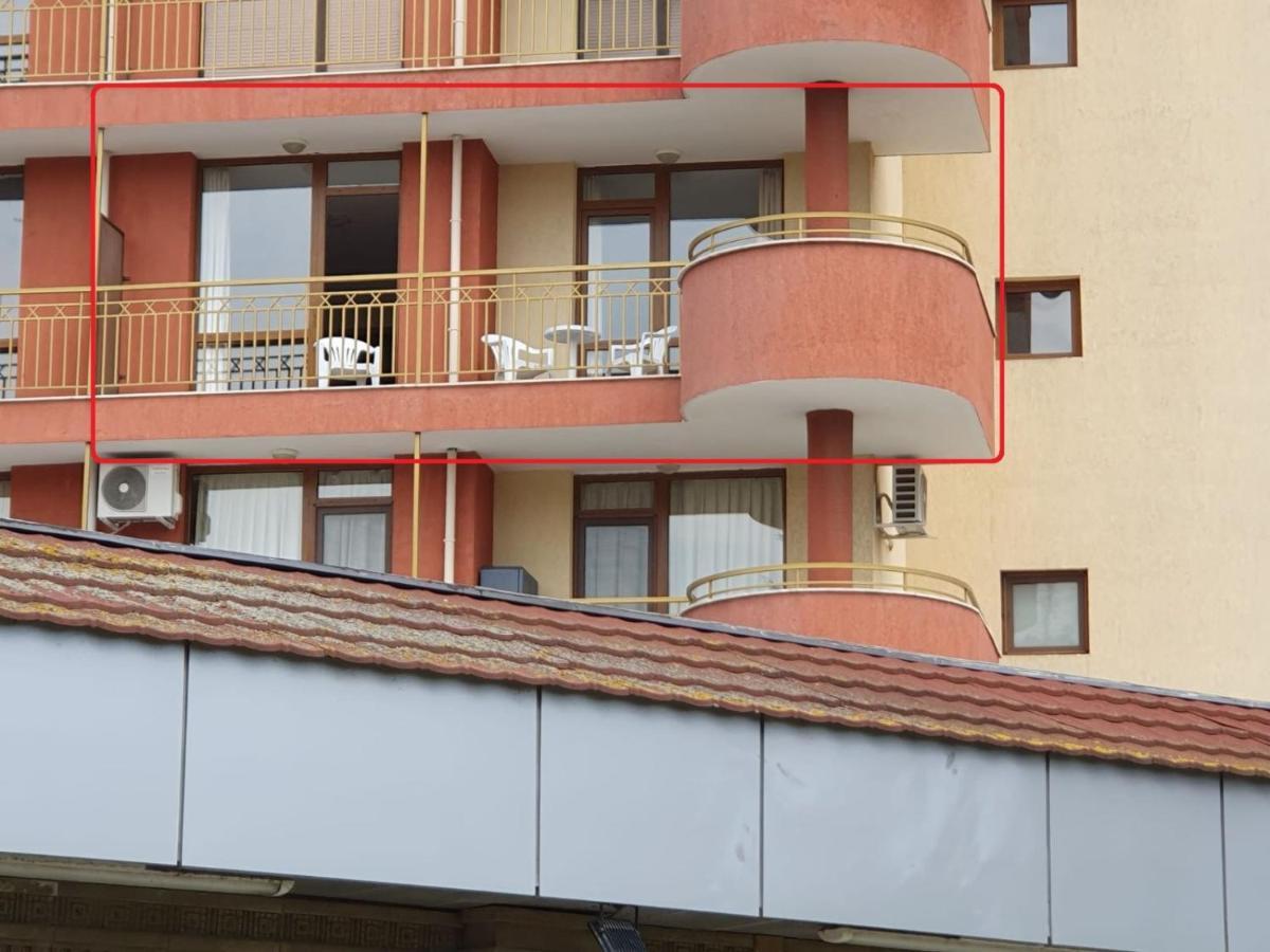 Apartment Ashton Hall - Sonnenstrand - Ost Slăntjev Brjag Exteriör bild